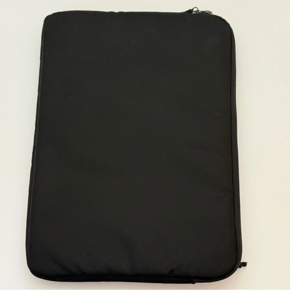 Thule Subterra Sleeve for 13” MacBook Pro or 13.3” PC